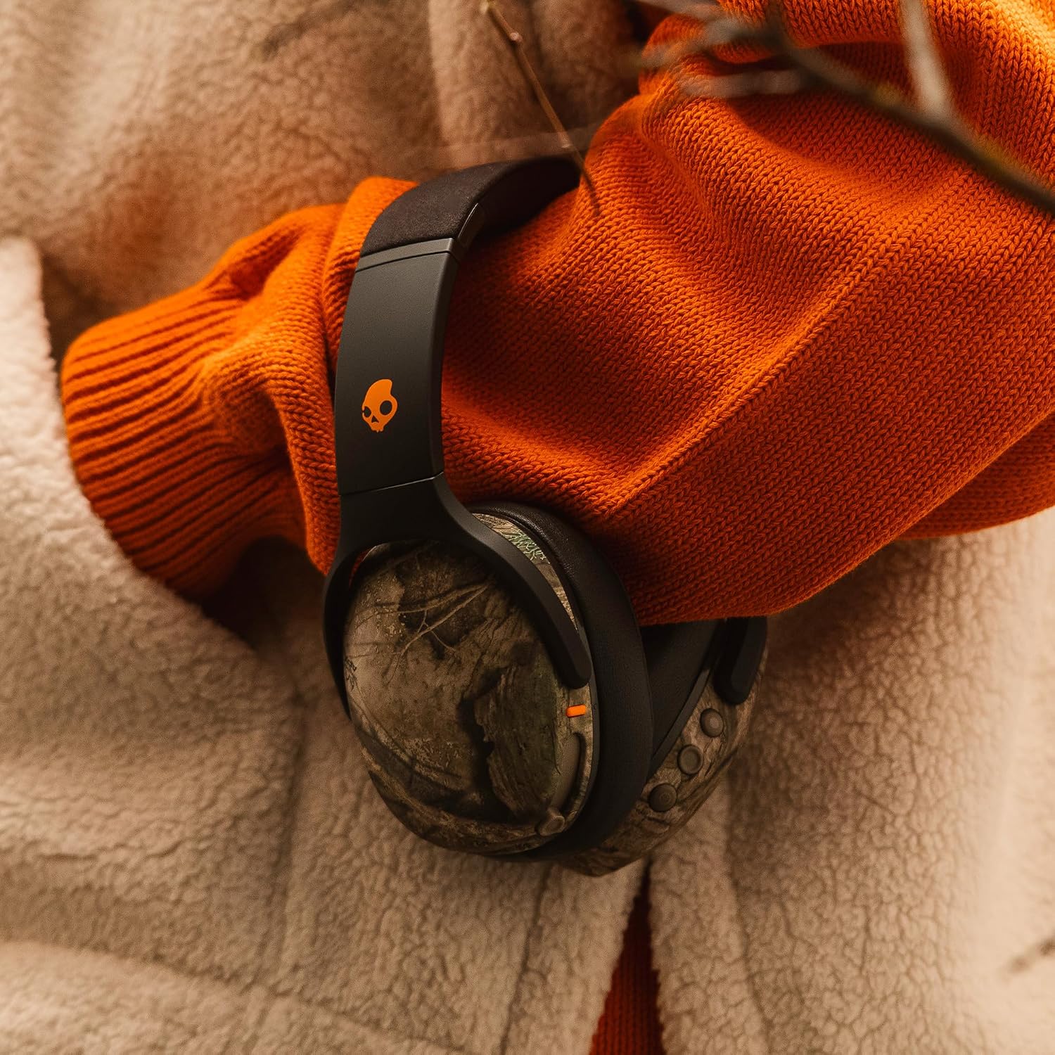 Skullcandy Crusher Evo Wireless Over-Ear Headphones - Realtree APX | Multi-Sensory Bass. Noise Isolating Over-Ear Fit. 40 Hours Battery. Microphone. Working Out. Gym. Travel. Studying. Music