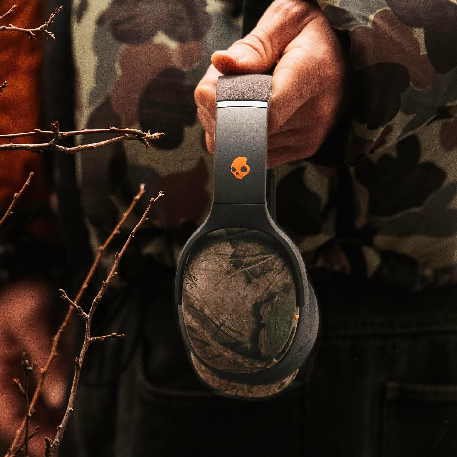 Skullcandy Crusher Evo Wireless Over-Ear Headphones - Realtree APX | Multi-Sensory Bass. Noise Isolating Over-Ear Fit. 40 Hours Battery. Microphone. Working Out. Gym. Travel. Studying. Music