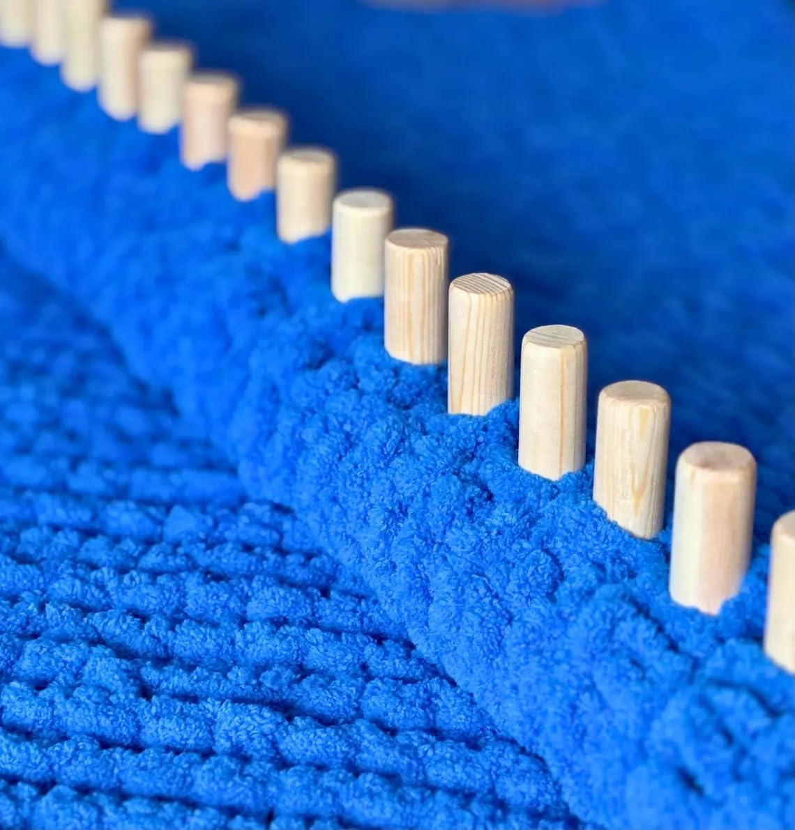 QWM 84 Chunky Blankets Loom Knitting Looms Long Installation Free and Adjustable Foldable Portable Extra Loom Large 38.48.60. 72.84.96 Inch