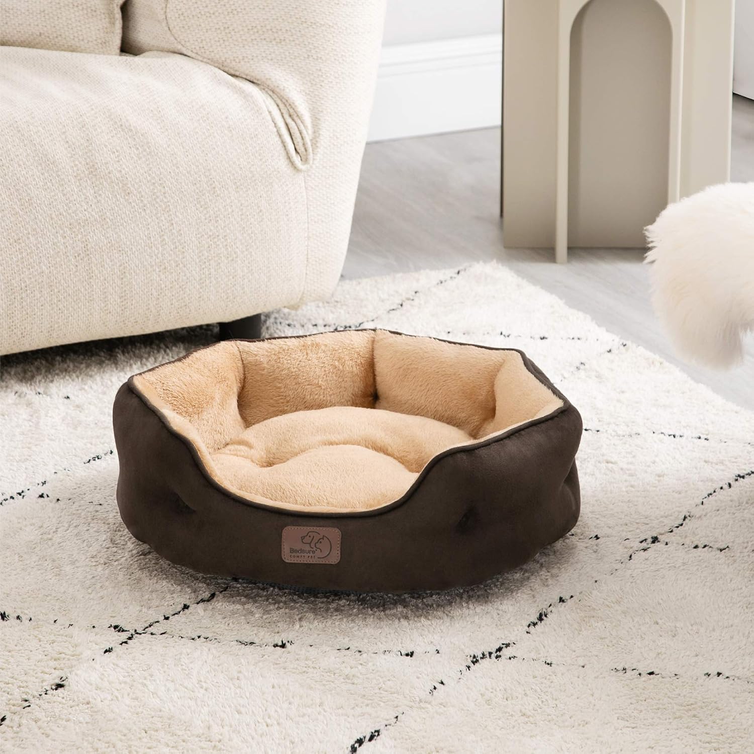Bedsure Small Dog Bed Washable.Round Cat Beds for Indoor Cats.20in Brown | Soft Plush Pet Bed.Dog Beds for Small Dogs for Puppy and Kittens.Anti-Slip Bottom.Easy to Clean