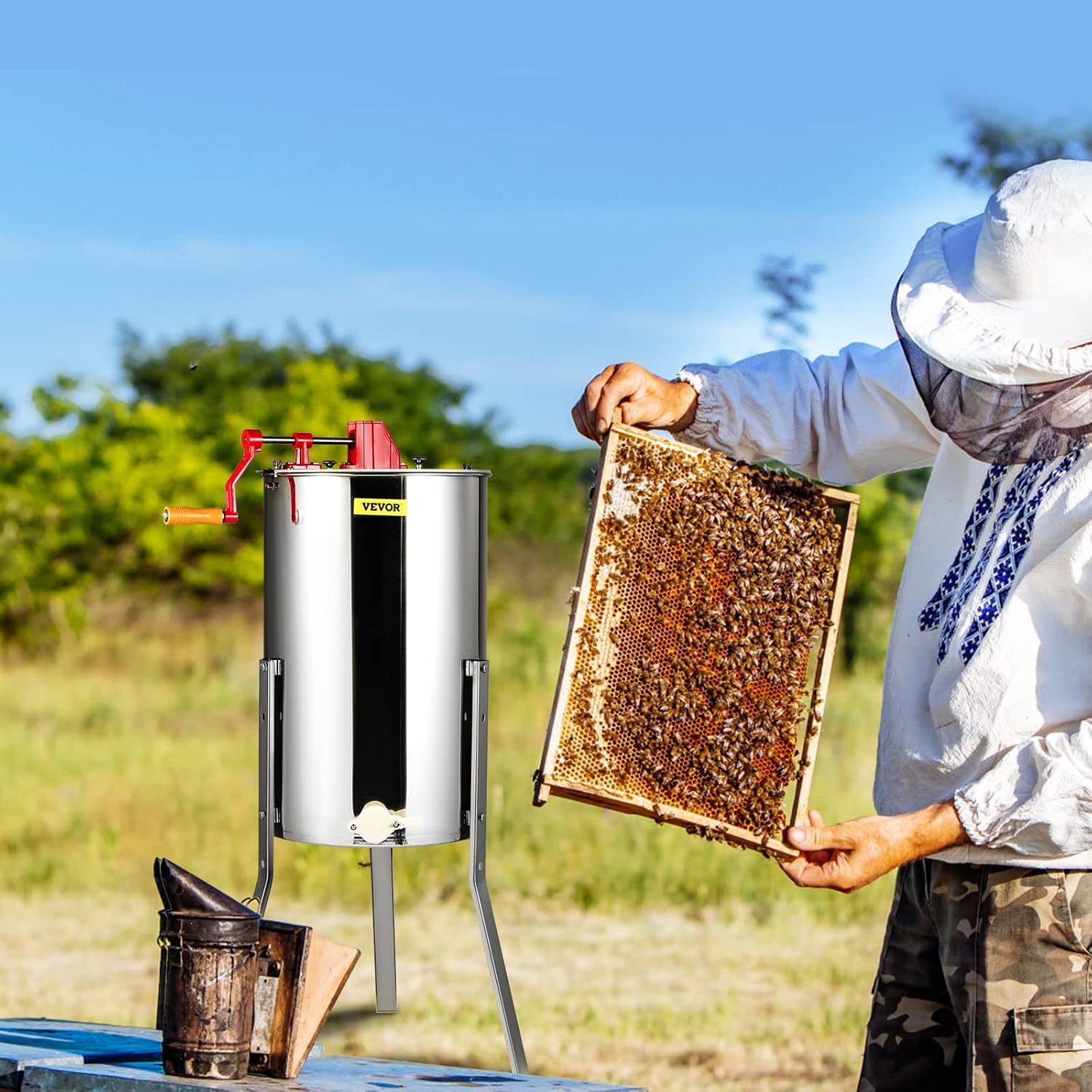 VEVOR 3 Frame Manual Honey Extractor Stainless Steel Beekeeping Extraction | with Hand Crank. Clear Lid and Height Adjustable Stand. Honey Extractor for Beginner Backyard Beekeeping. Small Apiaries